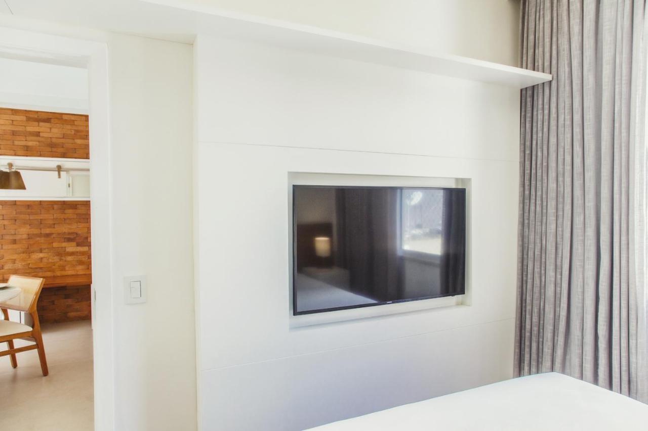 Appartement Pineapples GS703 - Apartamento para até 4 pessoas em excelente localização a 100m da praia do Leme à Rio de Janeiro Extérieur photo